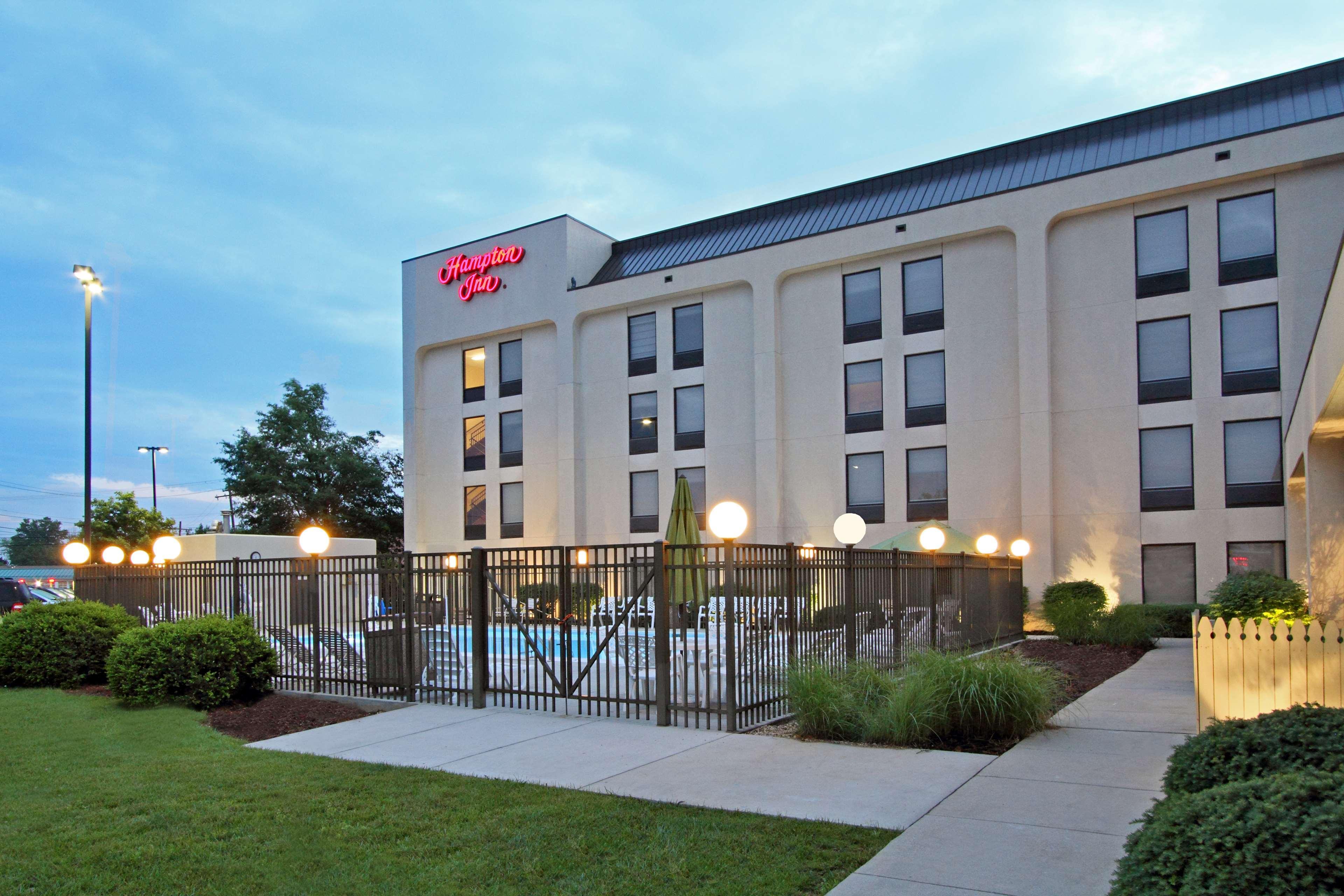 Hampton Inn Hagerstown Exteriör bild
